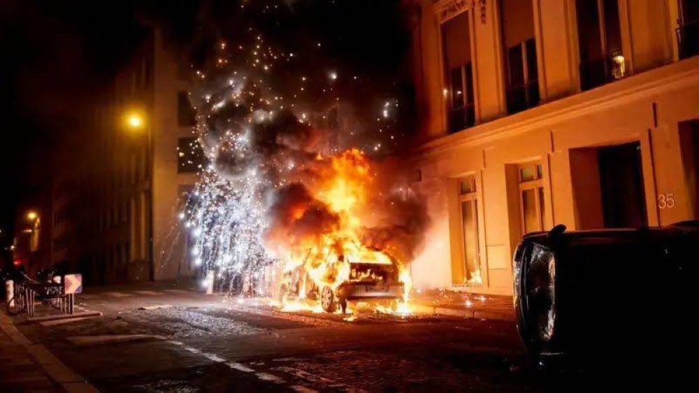 أعمال شغب وحوادث دهس واعتقالات بعد فوز «سان جيرمان» بـ«أبطال أوروبا»