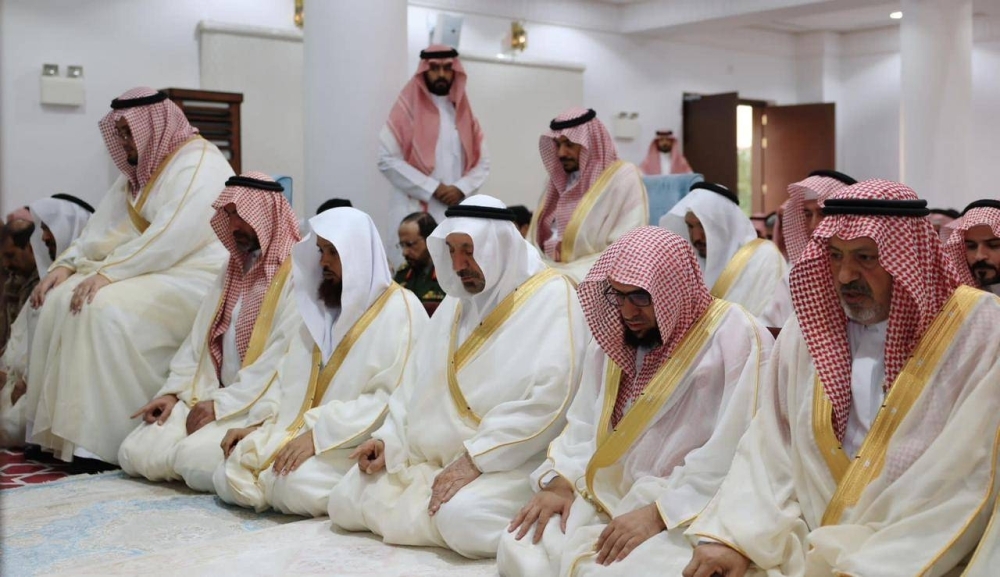 أمير نجران يؤدي صلاة عيد الأضحى