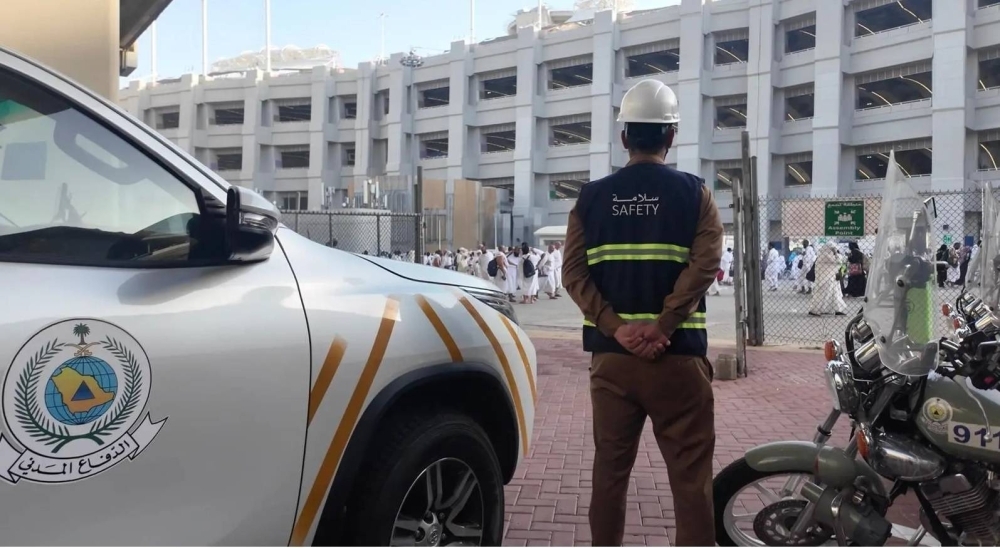 «الدفاع المدني» يواصل جهوده الميدانية بمنشأة الجمرات