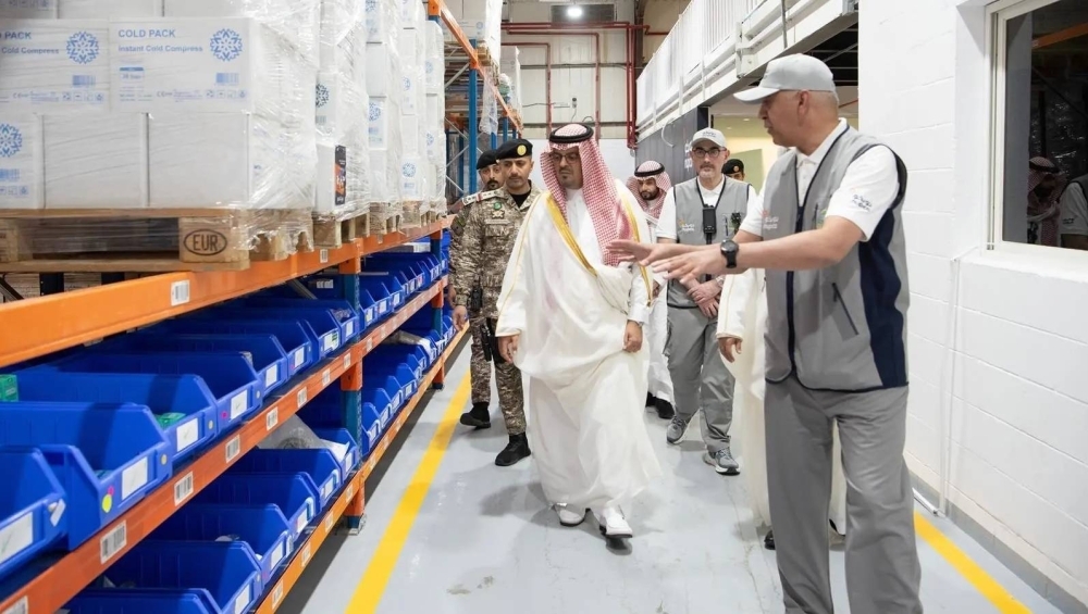 نائب أمير مكة يزور مستشفى القوات المسلحة بـ«منى»