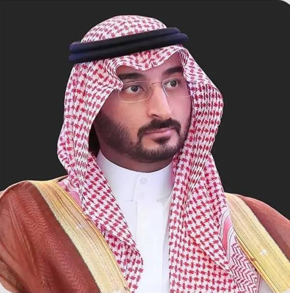 وزير الحرس الوطني يرفع التهنئة للقيادة بمناسبة نجاح موسم الحج