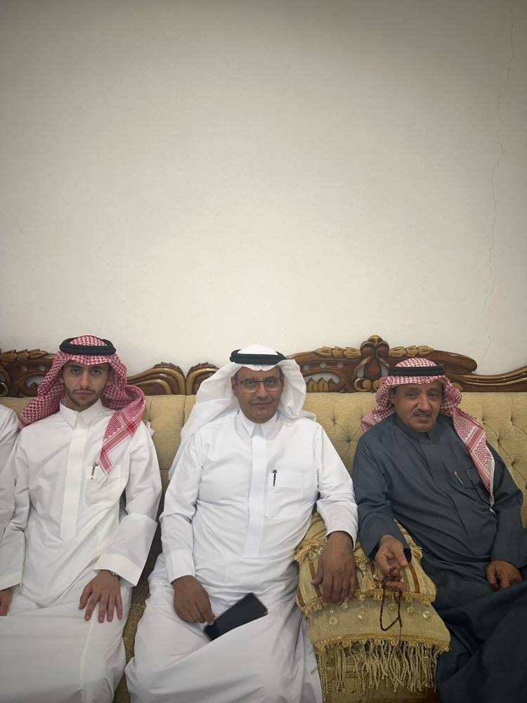 عبدالرحمن عبدالعزيز علوش يحتفل بعقد قِرانه