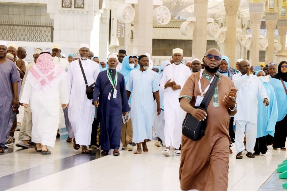 «نُسك» يسهل زيارة الروضة الشريفة