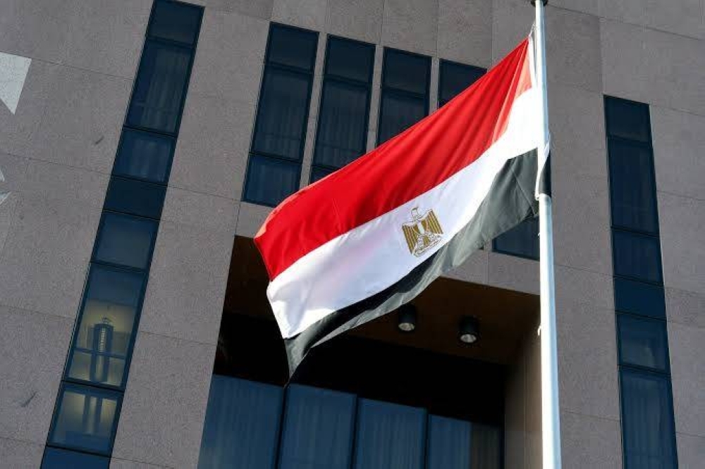 بعد قصف إيران.. مصر تطالب بالتهدئة وحماية المدنيين
