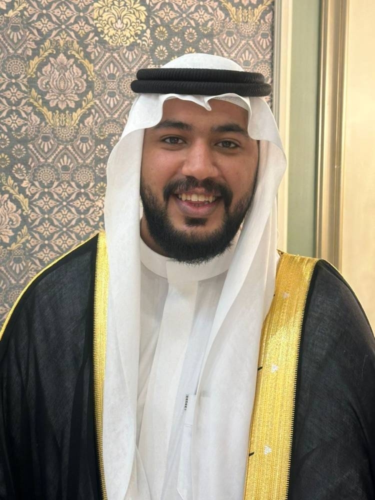 العيشان والقارحي يزفان يوسف لعش الزوجية