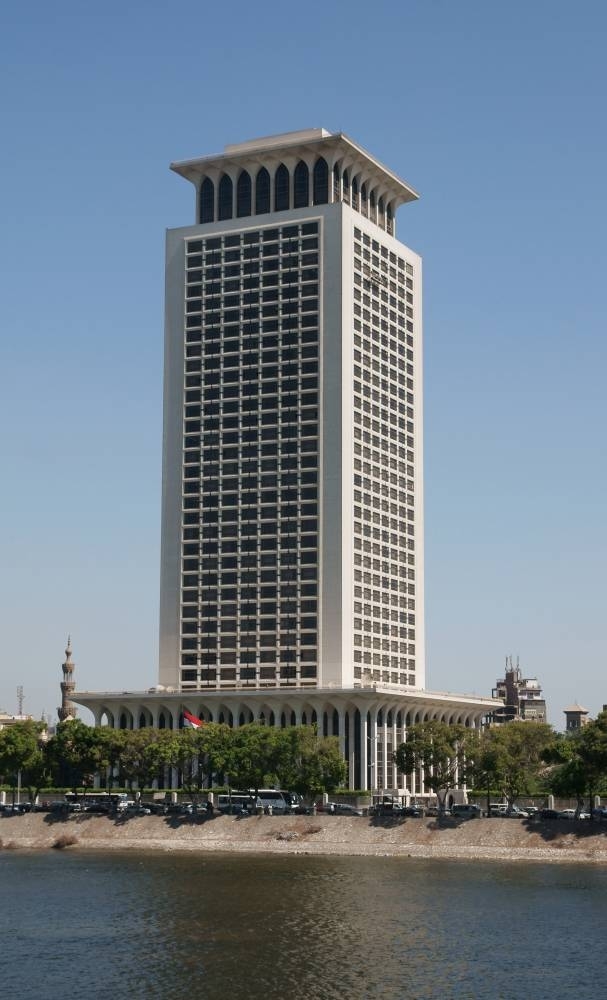 مصر تدين الهجمات الإيرانية على قطر
