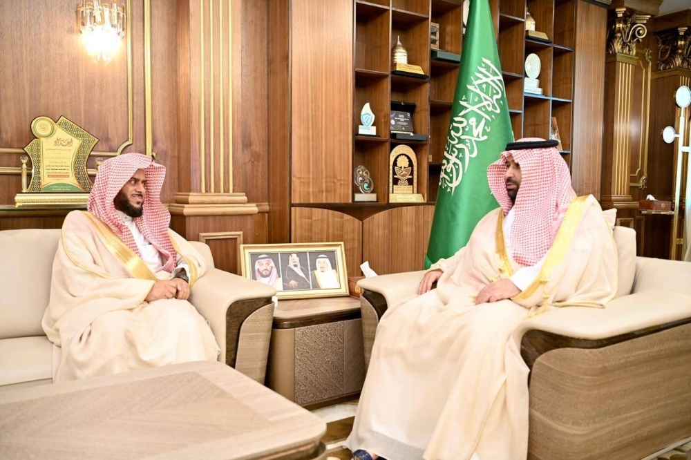 أمير جازان ونائبه يلتقيان رئيس محكمة الاستئناف بالمنطقة