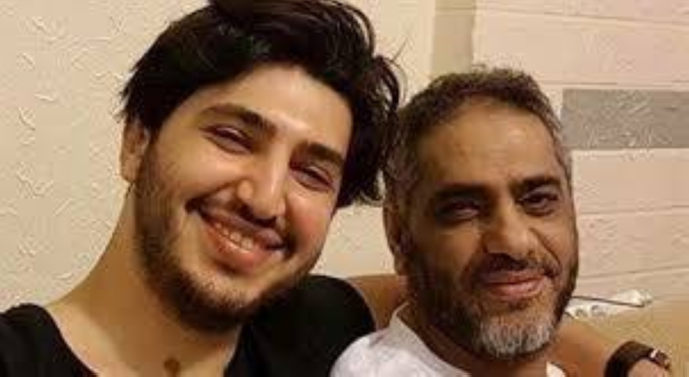 «ظُلِم كثيراً».. محمد فضل شاكر: والدي سيعود إلى الفن قريباً