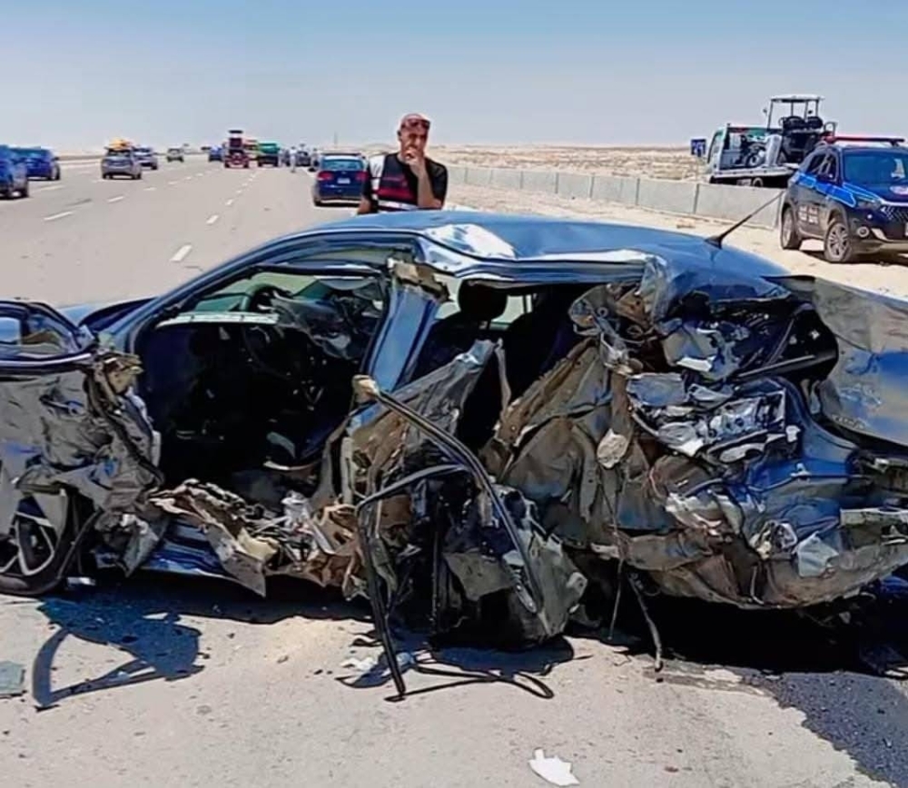 مأساة على طريق العلمين.. مصرع أسرة مصرية كاملة في حادث سير
