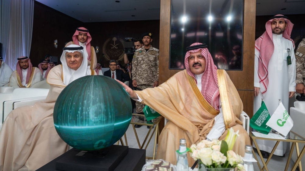 أمير حائل يضع حجر الأساس لشركة «الراعي» الوطنية للمواشي