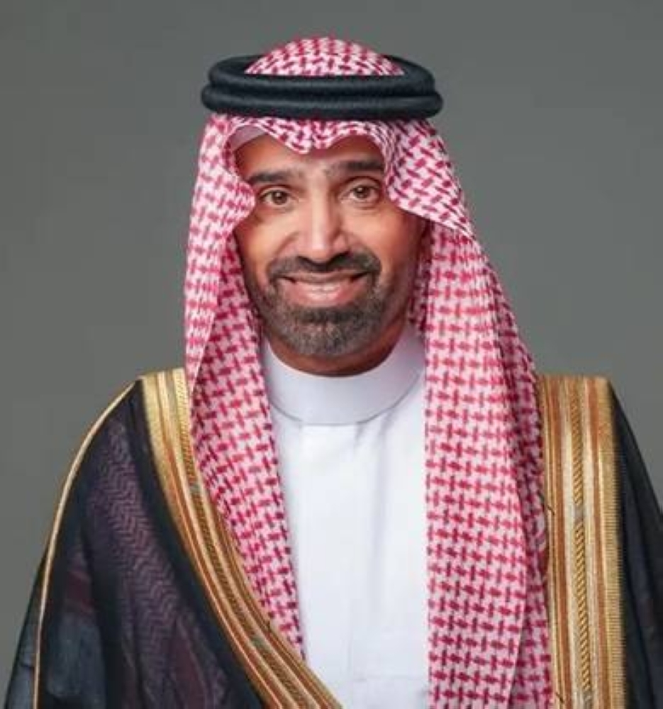 وزير الموارد البشرية يصدر قرارًا بتصنيف رخص عمل العمالة الوافدة حسب الفئات المهارية