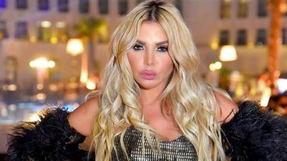 نقل رزان مغربي للمستشفى بعد انهيار سقف فوق رأسها