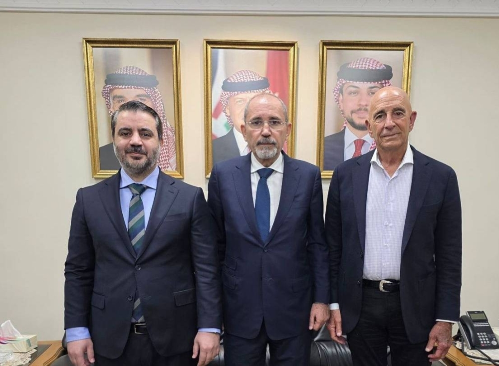 الأمن السوري يبدأ الانتشار في السويداء.. الشيباني يناقش مع المبعوث الأمريكي تنفيذ الاتفاق