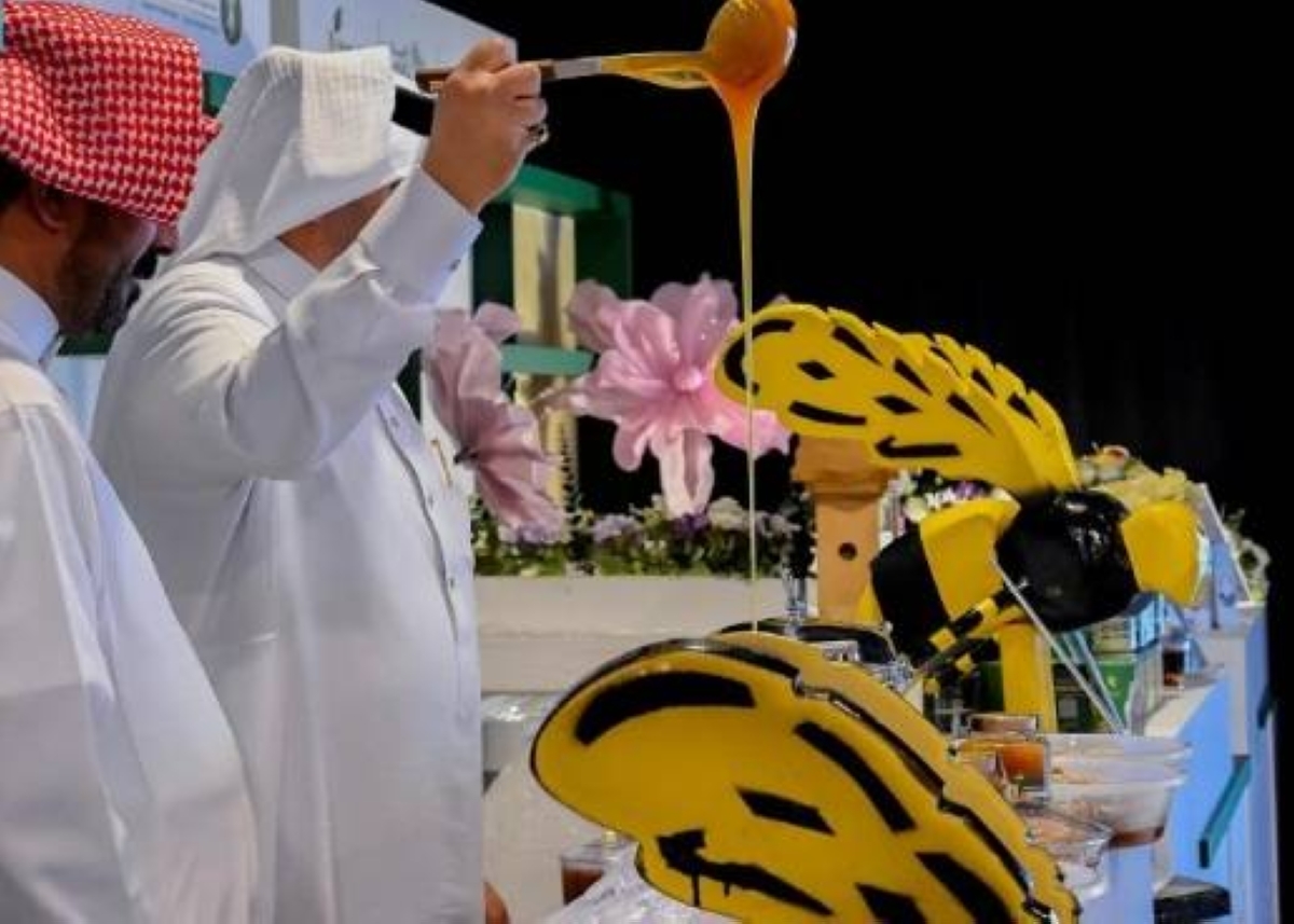 3000 نحال يدعمون صناعة العسل في الباحة