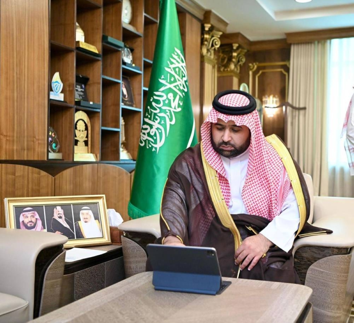أمير جازان يُدشّن حملة «صيّف بصحة» لتعزيز الوقاية وتمكين المجتمع