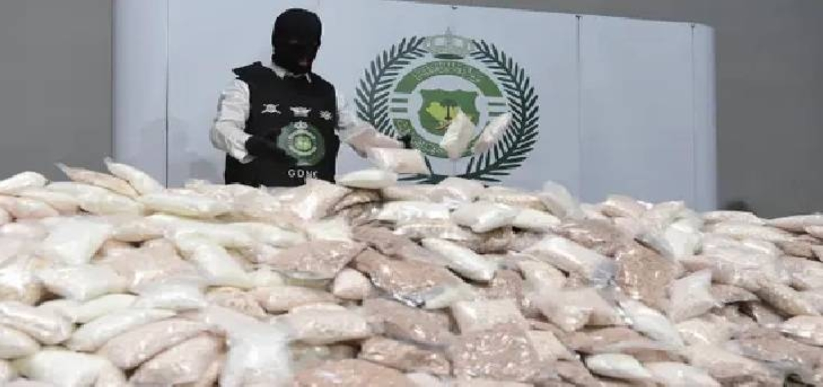 ضبط 73,500 قرص خاضع لتنظيم التداول الطبي بحوزة 3 مخالفين في جازان
