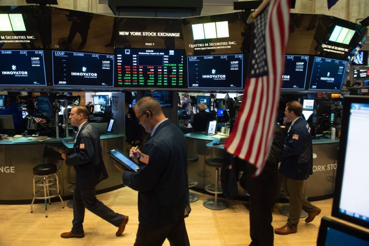 انخفاض الأسهم الأمريكية.. وداو جونز يفقد 500 نقطة