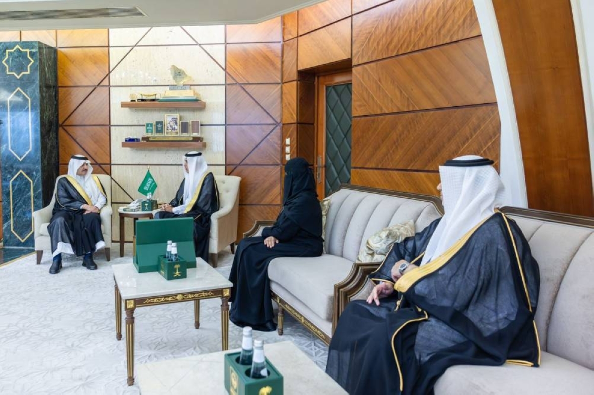 أمير المنطقة الشرقية يؤكد أهمية الاستعداد للعام الدراسي
