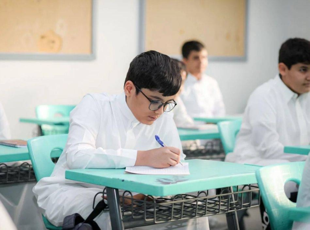 تمديد إجازة الصيف أسبوعاً في مدارس مكة والمدينة وجدة والطائف