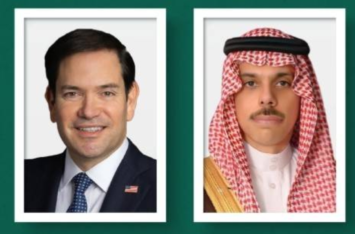 وزير الخارجية ونظيره الأمريكي يبحثان المستجدات الدولية وأوضاع غزة