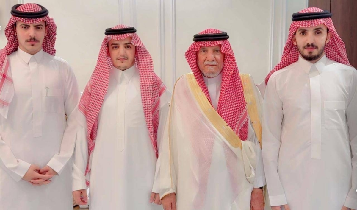 أبناء معرف قرية الباحة يحصدون الماجستير والترقية إلى ملازم أول