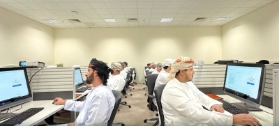 مشروعات تطبيقية ضمن برنامج «التقنيات الحديثة» بتعليمية ظفار