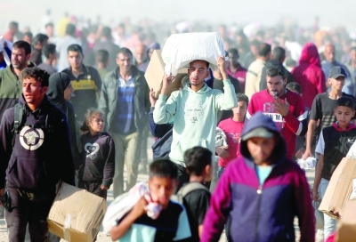 إستشهاد 44 فلسطينيا في غارات إسرائيلية على غزة .. والإحتلال يقيم 22 مستوطنة بالضفة