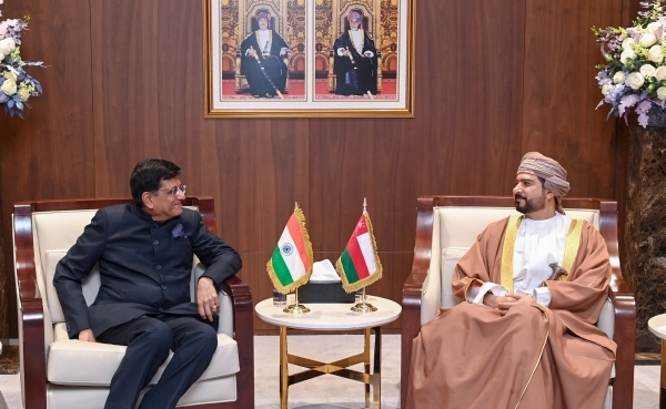 Oman, India discuss ways of boosting economic ties Cooperation