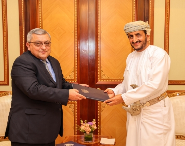 Sayyid Badr receives message from Armenian FM