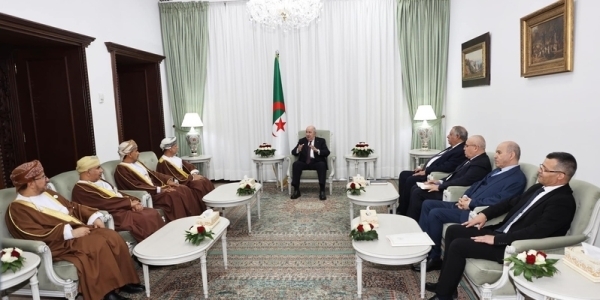 HM's greetings conveyed to Algerian president