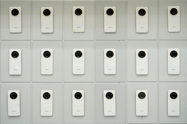 Security threats to smartphones weigh heavy