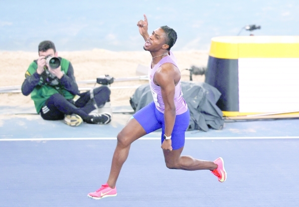 Britain's Azu storms to world indoor 60m gold