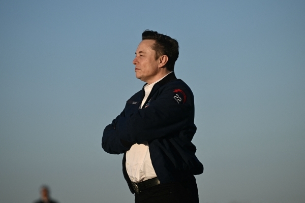 Elon Musk gets ready to enter the restaurant business