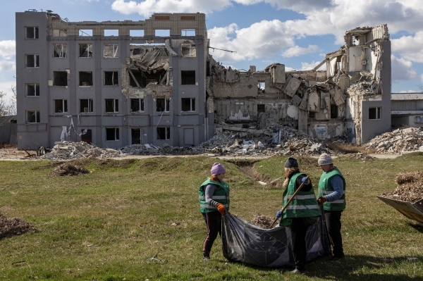Ukraine's frontline craves respite ahead of peace talks