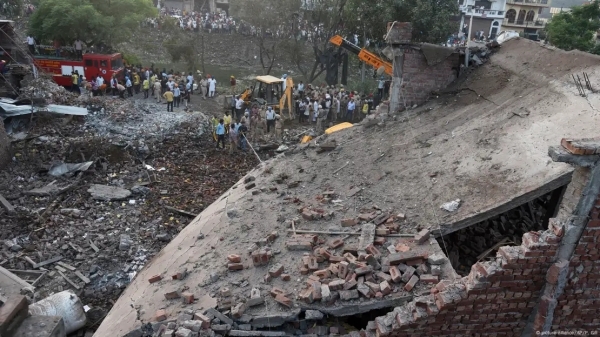Death toll 21 in India firework factory blast: officials