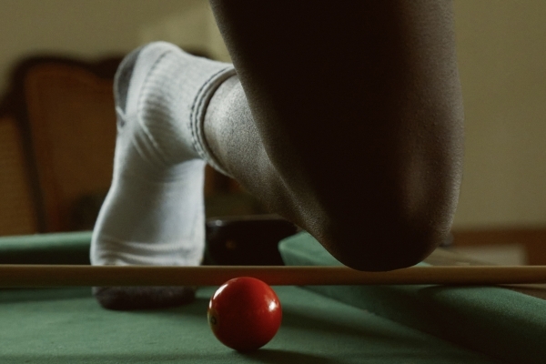 Knees hurt? This exercise can help