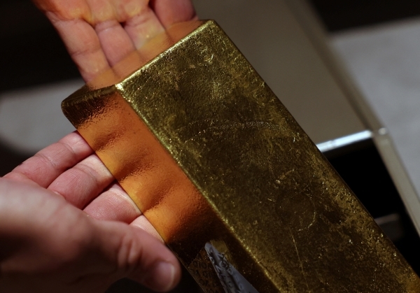 Why is gold reaching record heights?