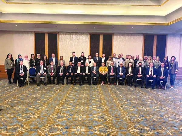 Sohar University VC presents paper at Beirut conference