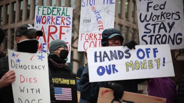Populists versus bureaucrats