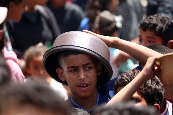 15 killed in Israeli attacks