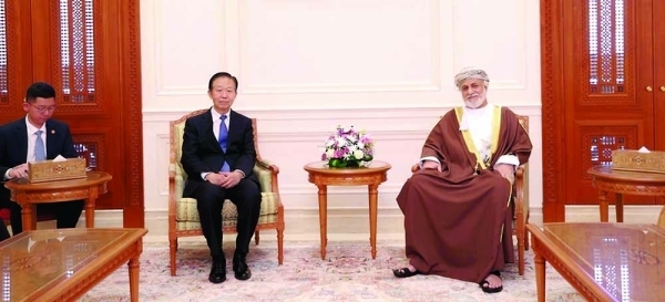 State Council Chairman receives Chinese official