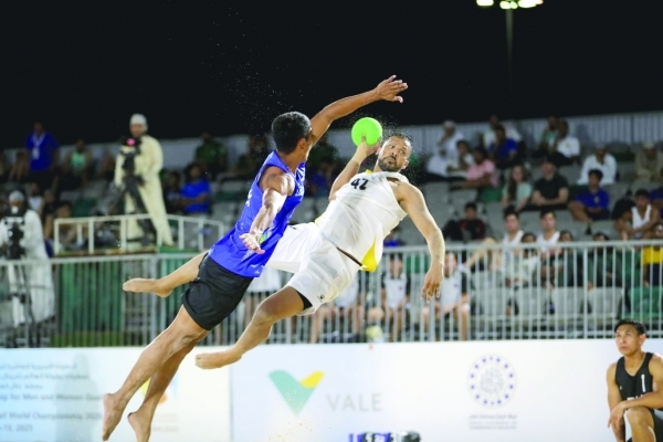 Oman edge Philippines to move into semis