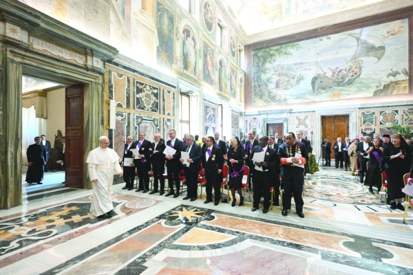 Meeting diplomats, pope highlights inequality, injustice