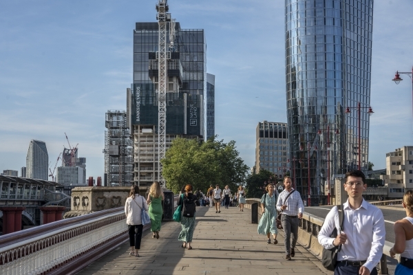 Record number of Americans apply for British citizenship