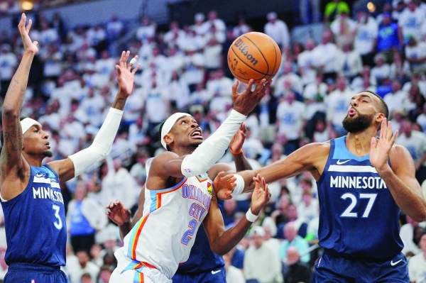 Timberwolves silence Thunder to tighten NBA playoff series