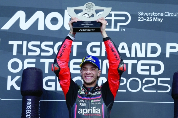 Bezzecchi ends win drought in spectacular British MotoGP