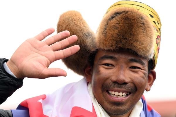 Nepali 'Everest Man' breaks own record with 31st summit