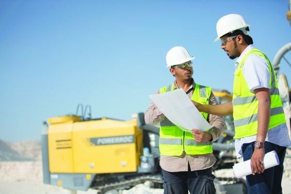 Oman launches national company to regulate mineral exports and boost revenues