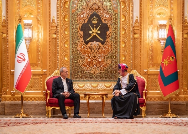 HM, Iranian President hold official talks