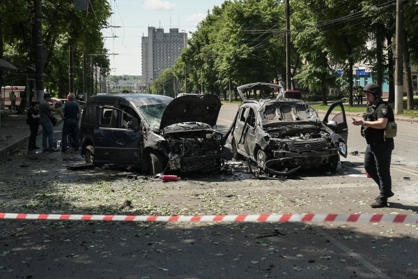 Ukrainian officials visit US amid strikes on Russia